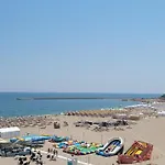 Faleza Nord De Lux Nou Pe Malul Marii Apartmán *