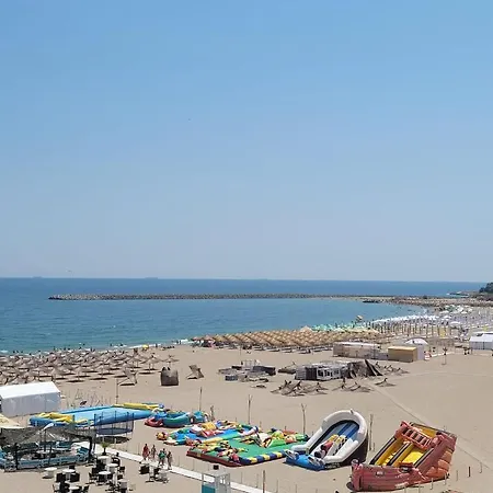 Faleza Nord De Lux Nou Pe Malul Marii Apartment *