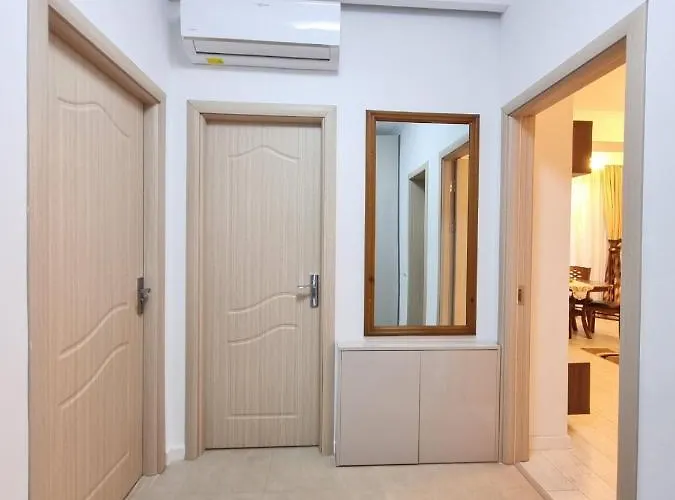 Appartement Faleza Nord De Lux Nou Pe Malul Marii